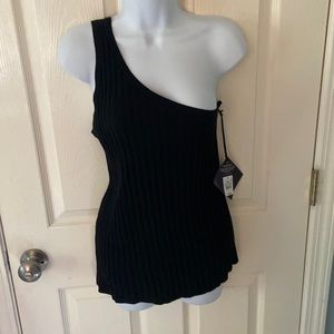 Ava & Viv One shoulder top